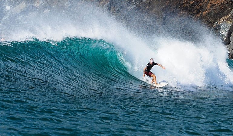 surfing